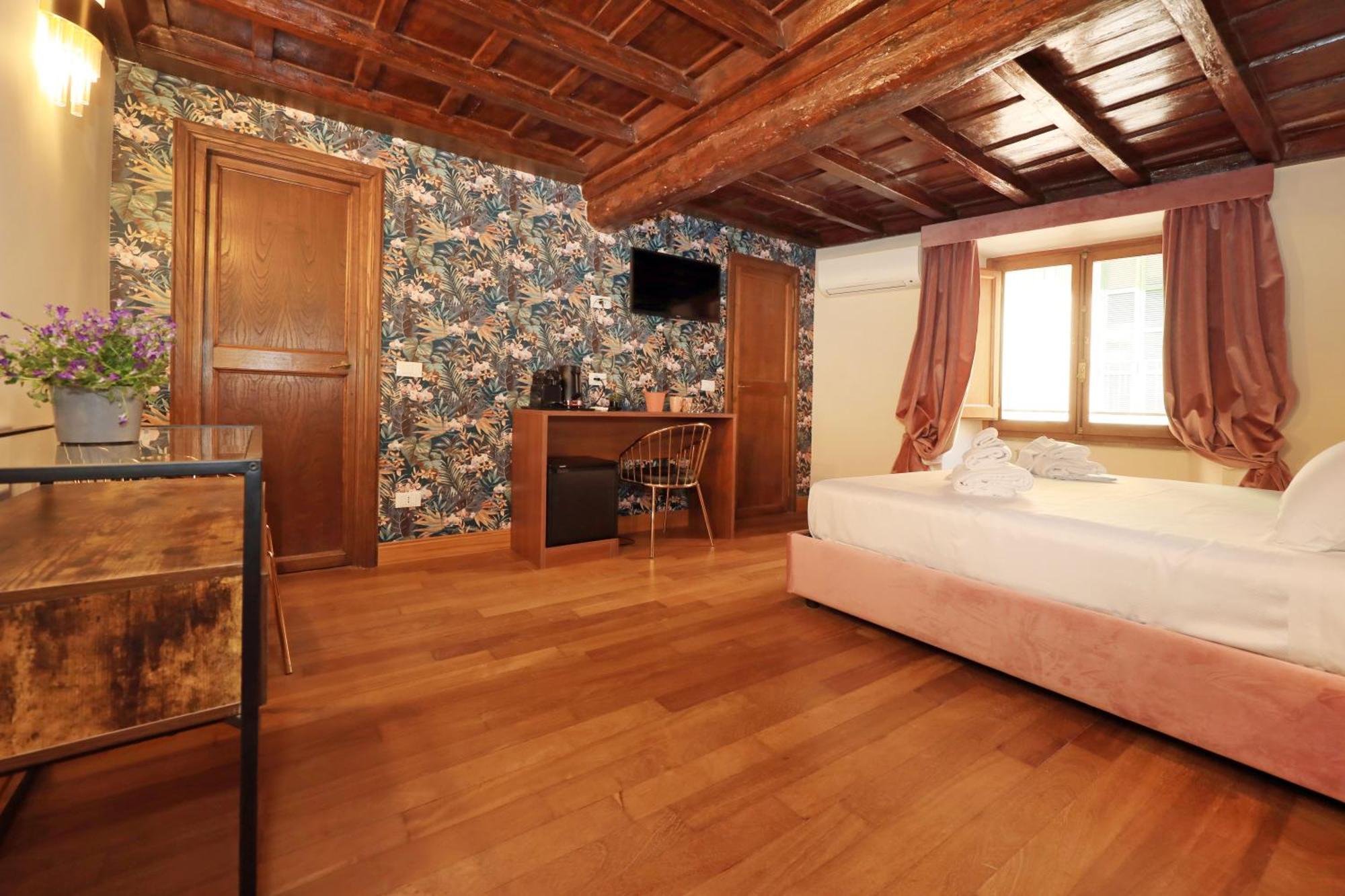 Gasthof Golden Pantheon